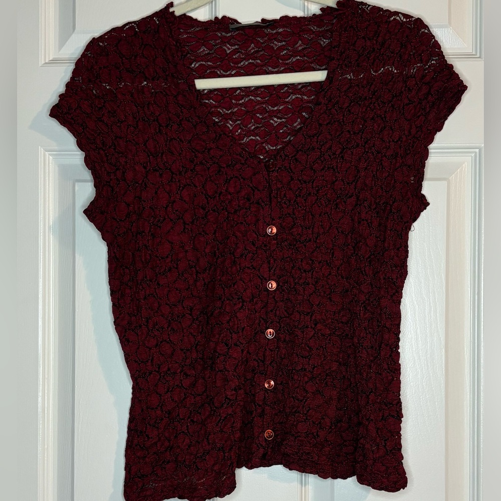 Jacqui E Australian Brand red floral blouse size L